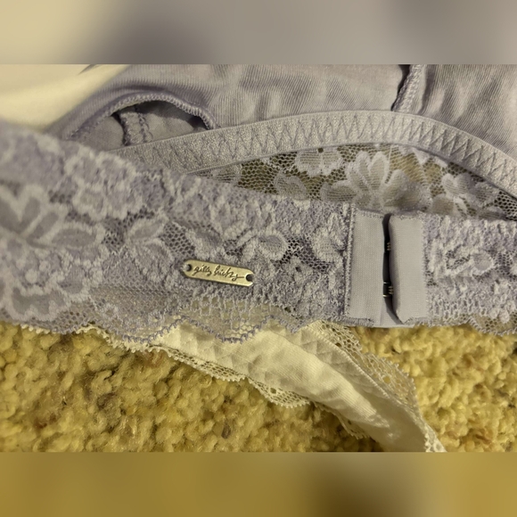 5 Gilly Hicks Halter bras - Picture 7 of 10